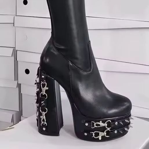 Rivet Platform Heel Knee-High  – Women'S Fashion Winter 2026 Bewertung und Preis