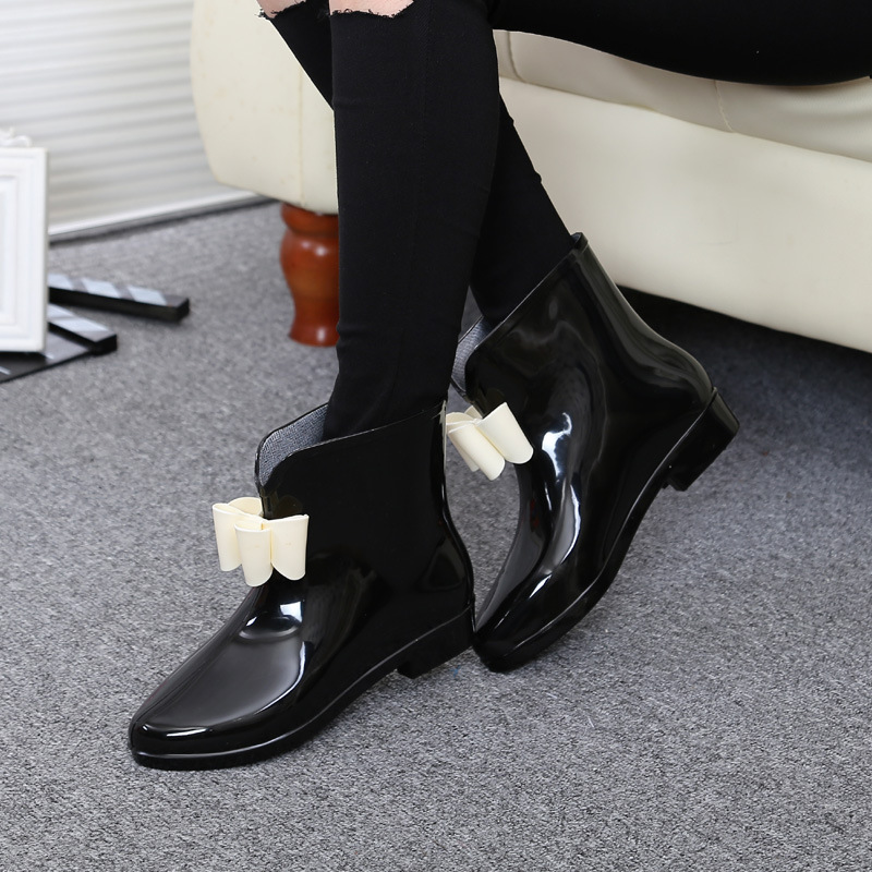 Women Flower Bowtie Ankle Boot – Women'S Fashion Rain Boots Bewertung und Preis