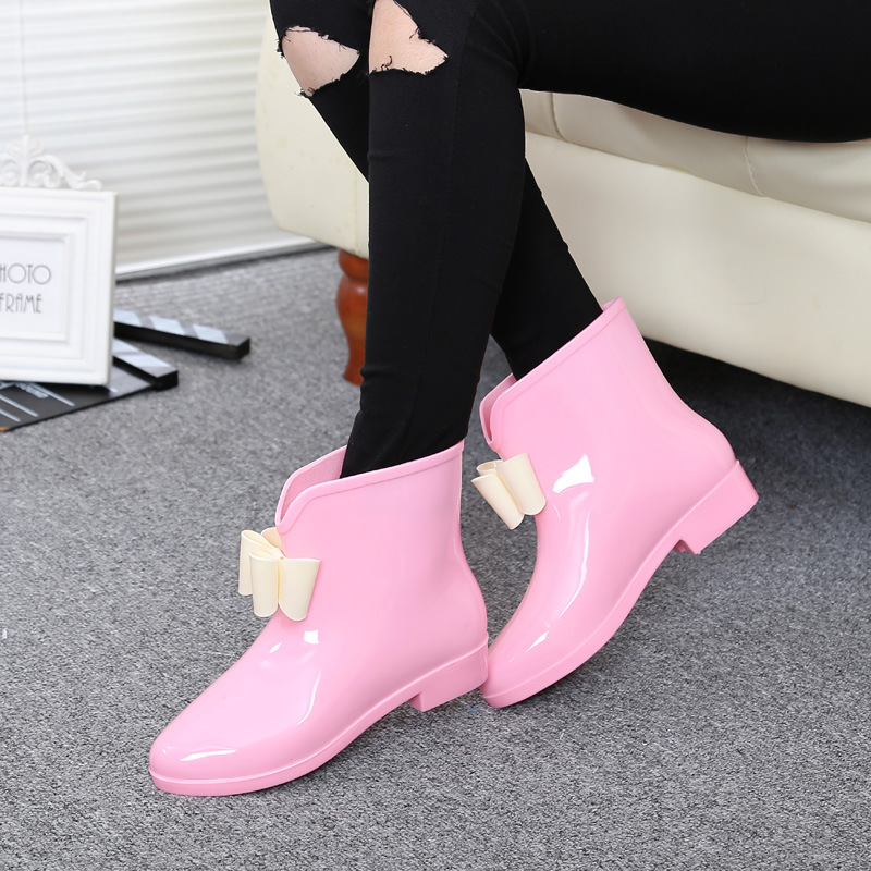 Women Flower Bowtie Ankle Boot – Women'S Fashion Rain Boots Bewertung und Preis