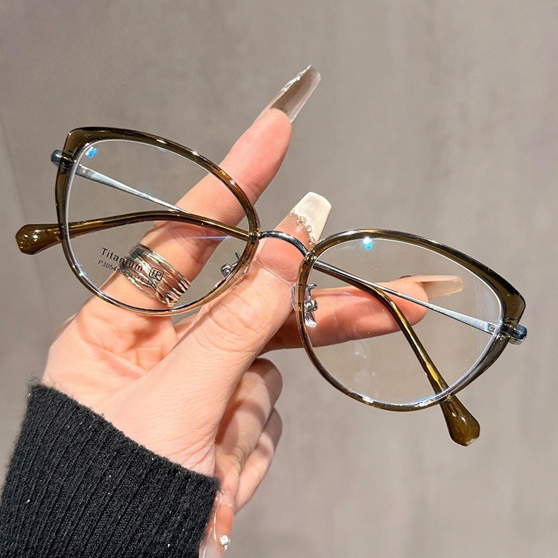 EYORA Small Frame Cat Eye Fash – Women'S Fashion Glasses With Clear Lenses Bewertung und Preis