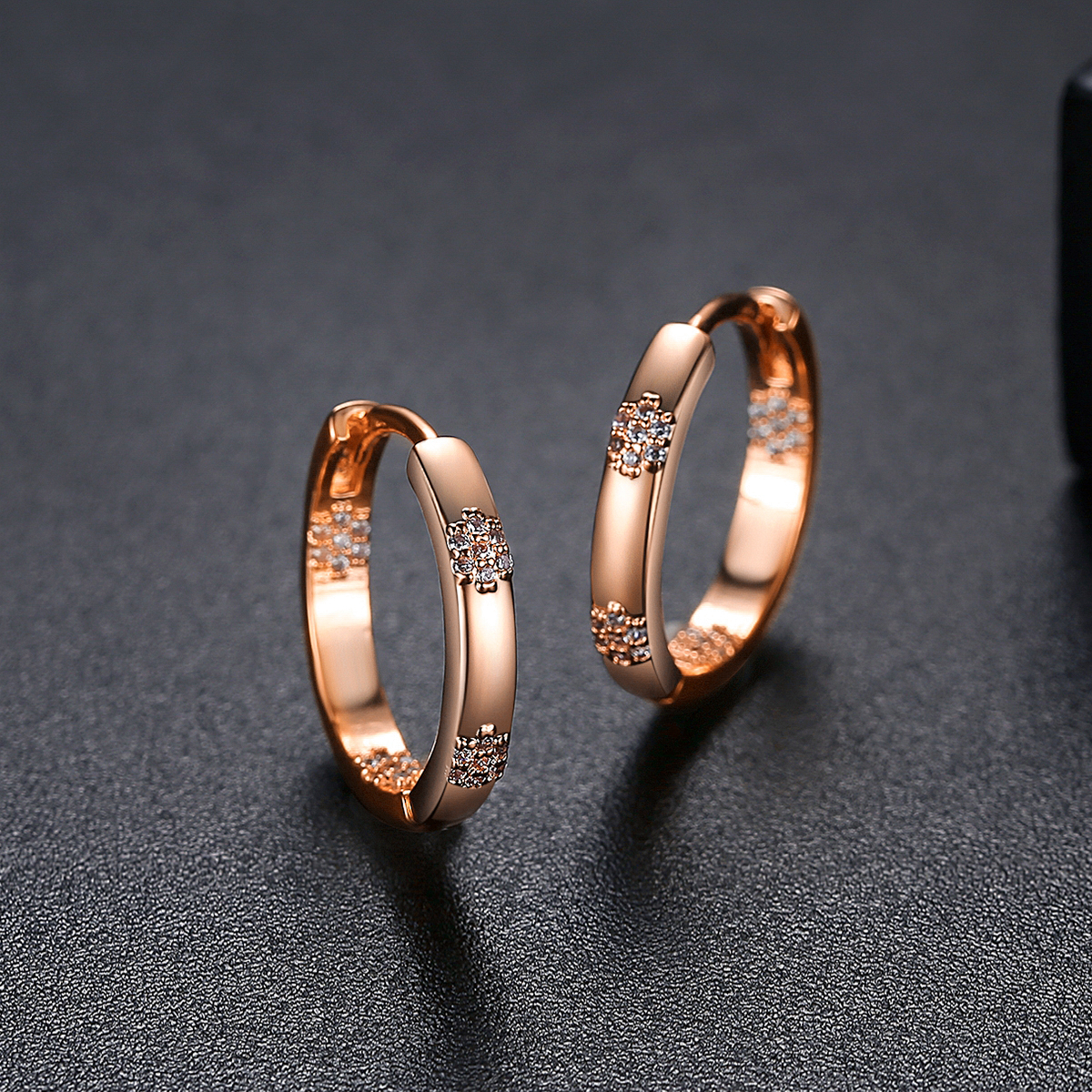 PINANNIE 18K Gold Plated Huggi – Women Fashion Online Shopping Bewertung und Preis