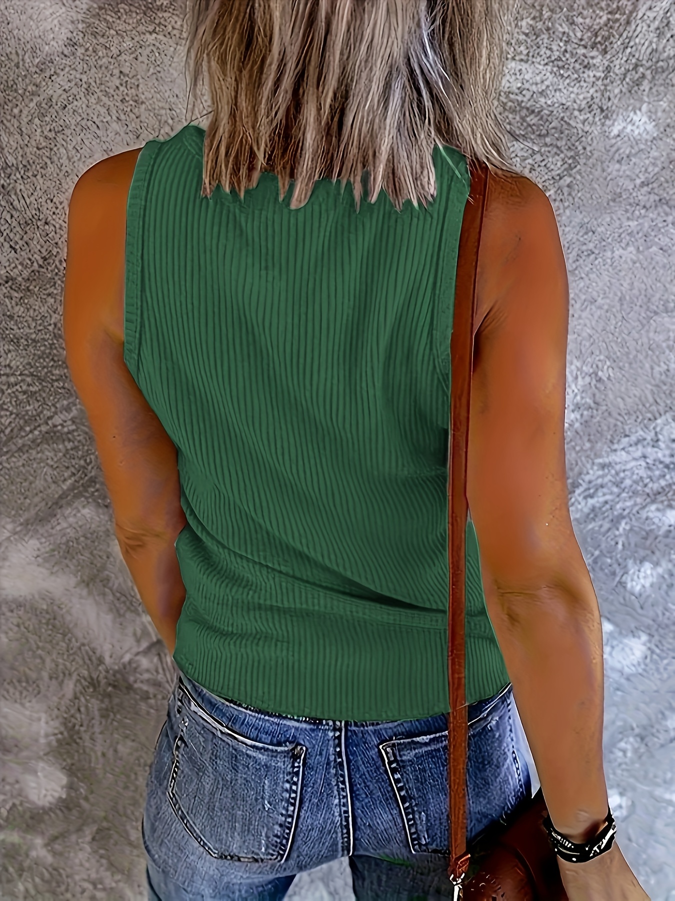 Plus Size Women Green Ribbed K – V Neck Cami Top Bewertung und Preis